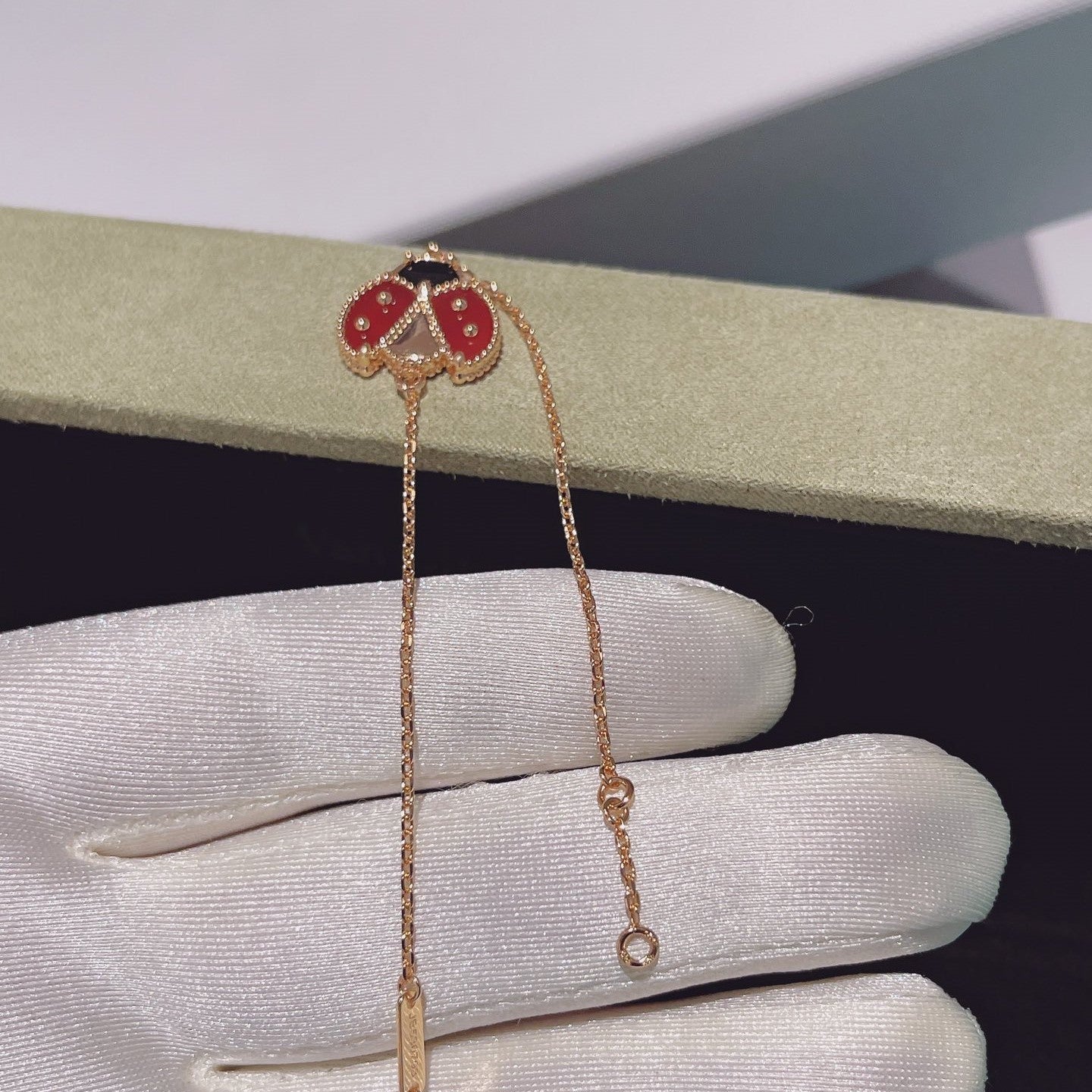 [CiCi]LUCKY SPRING 1 MOTIF PINK GOLD BRACELET