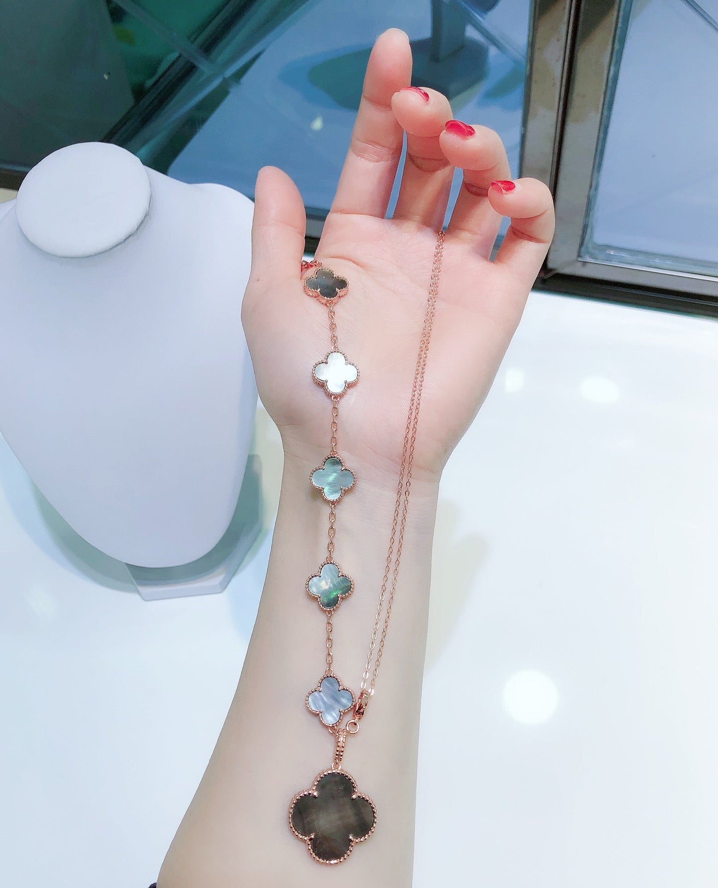 [CiCi]COMBINED BRACELET 5 MOTIFS AND NECKLACE DARK MOP ROSE GOLD