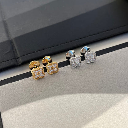 [CiCi]CLOVER MINI DIAMOND STUD EARRINGS